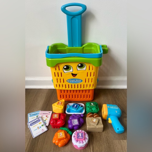 LeapFrog Count-Along Interactive Scanner, Play Food, and Basket - Picture 1 of 1